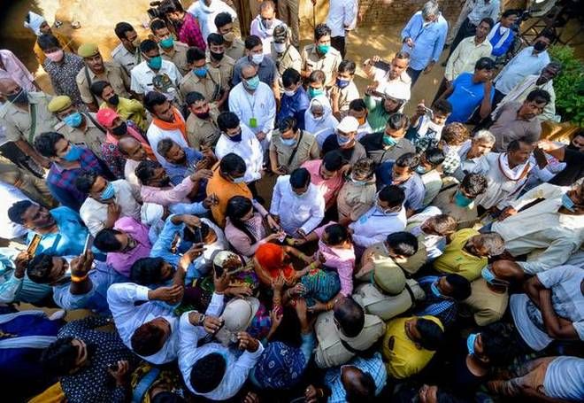 Read more about the article Hathras gang rape | Victim’s family to appear before Allahabad High Court on October 12