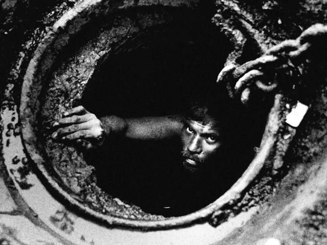 You are currently viewing The hidden world of sanitation workers in India